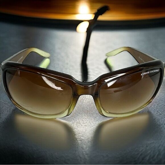 ARMANI EXCHANGE Oversized Sunglasses with Case Gradient Ombré EUC - Picture 15 of 15